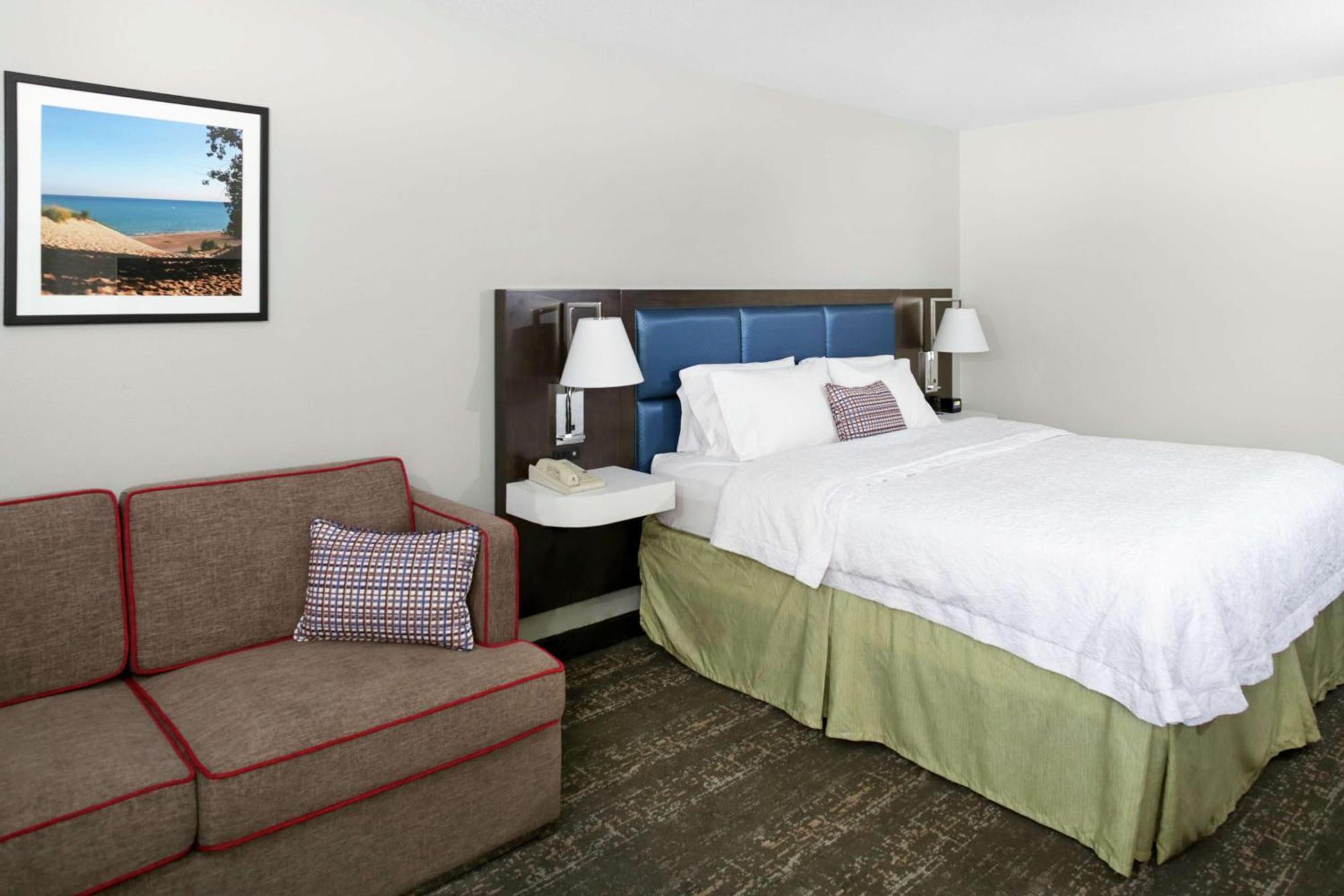 Hampton Inn Портедж Экстерьер фото